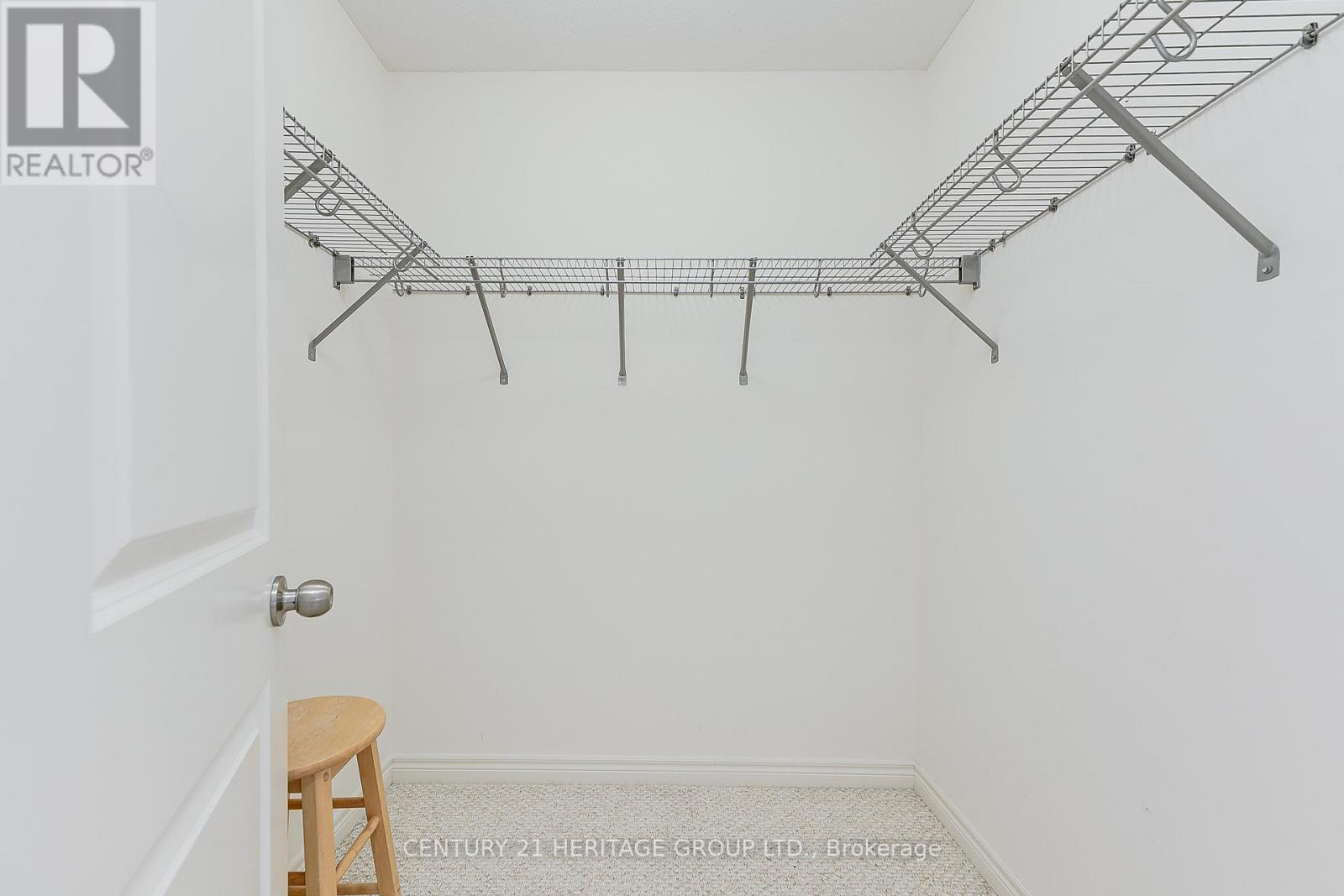 41 Leith Drive, Bradford West Gwillimbury, Ontario  L3Z 0V6 - Photo 18 - N12472851