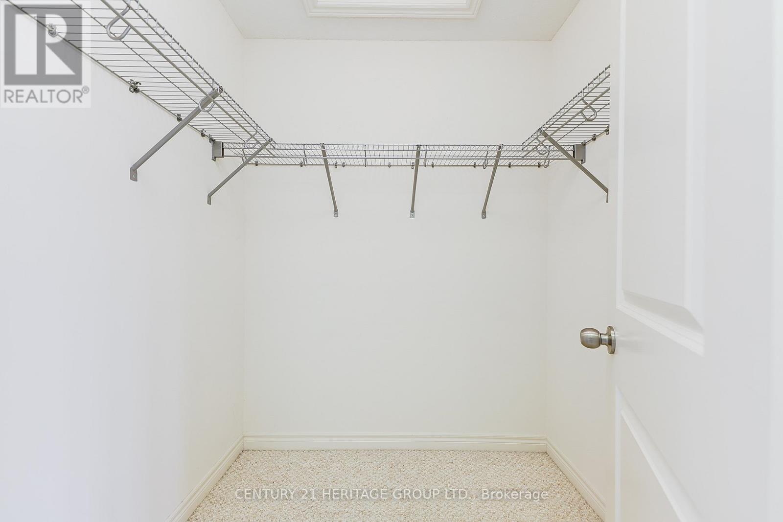 41 Leith Drive, Bradford West Gwillimbury, Ontario  L3Z 0V6 - Photo 19 - N12472851