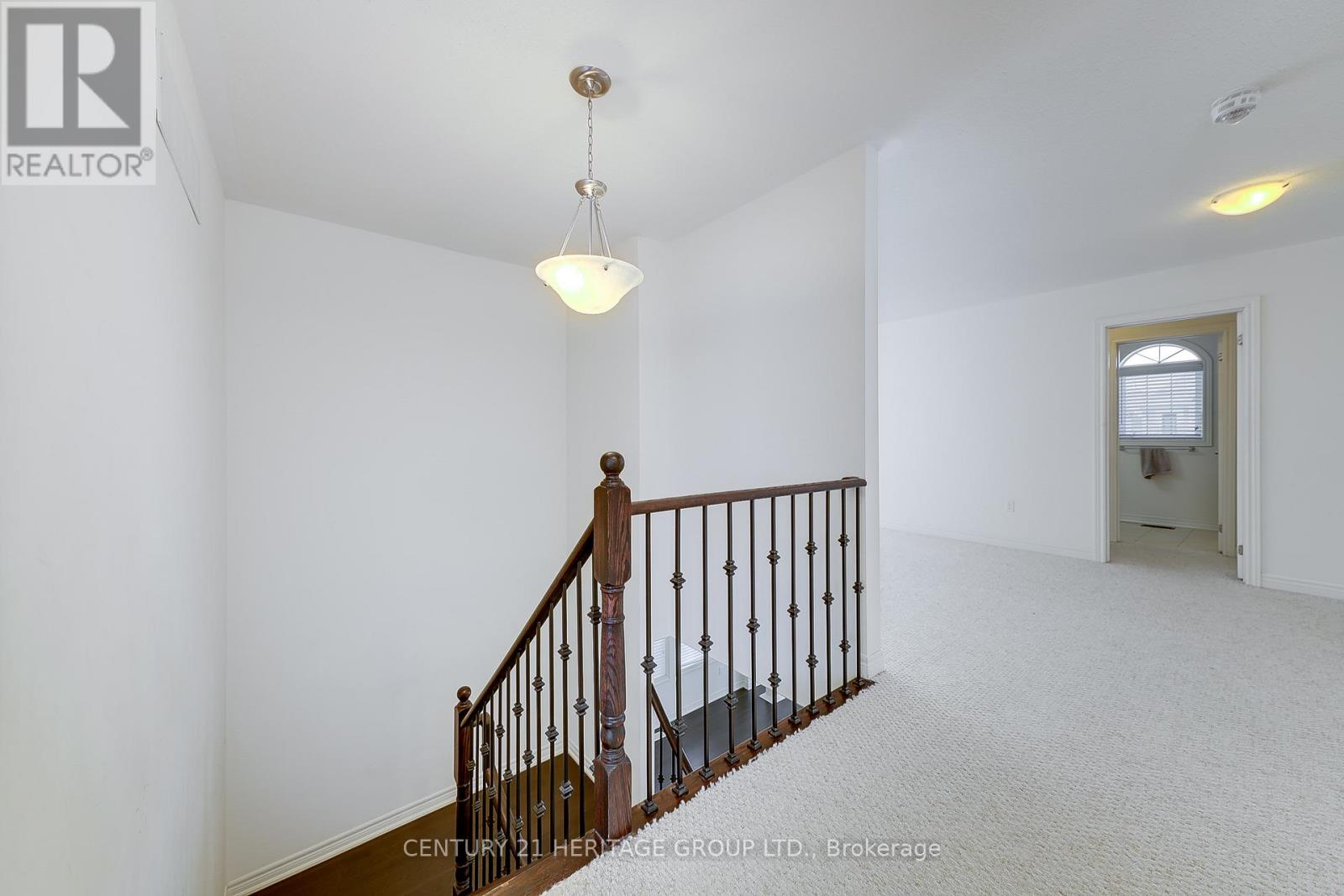 41 Leith Drive, Bradford West Gwillimbury, Ontario  L3Z 0V6 - Photo 33 - N12472851