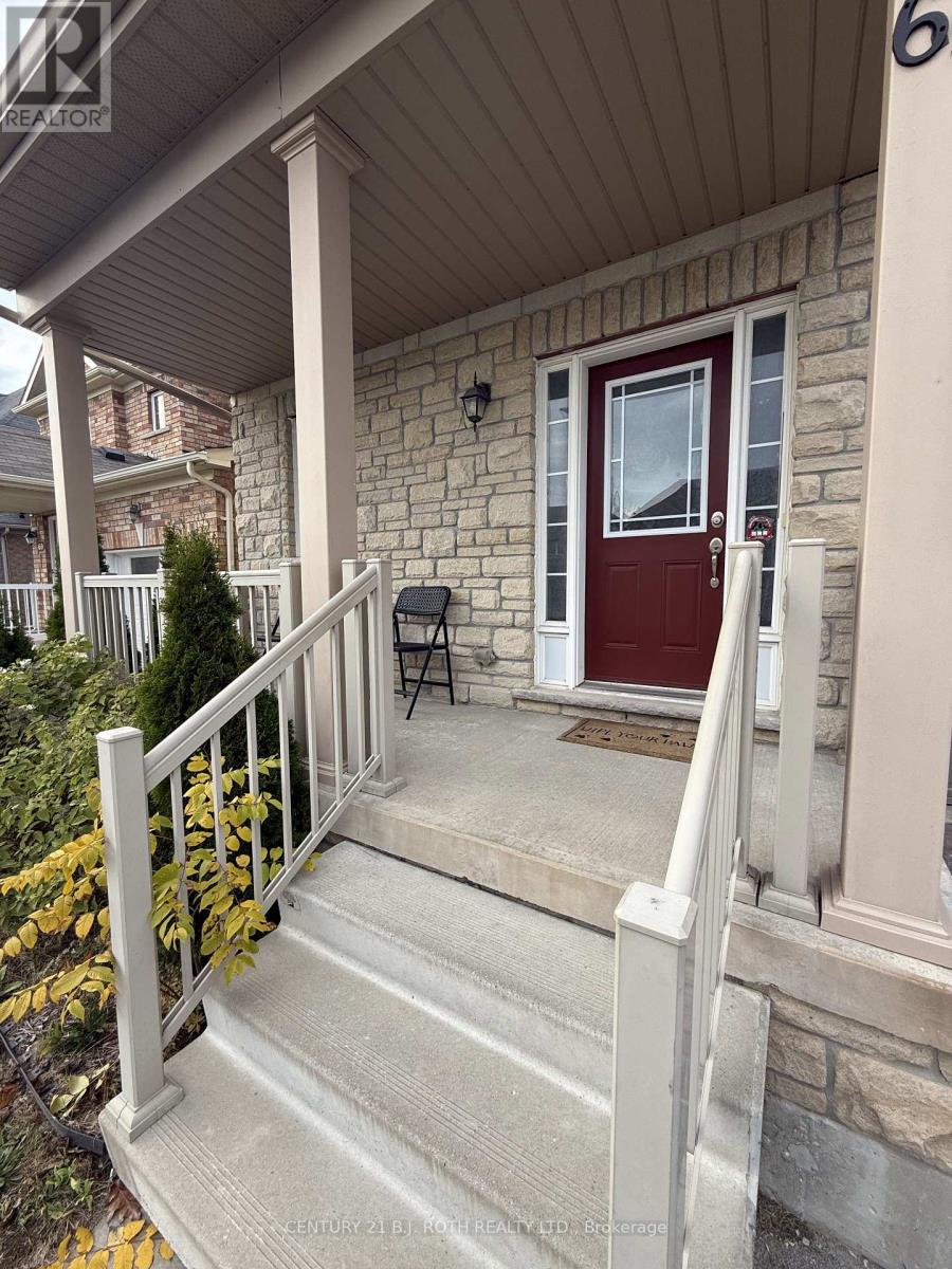 67 Megan Crescent, Barrie, Ontario  L4N 6E4 - Photo 2 - S12472849