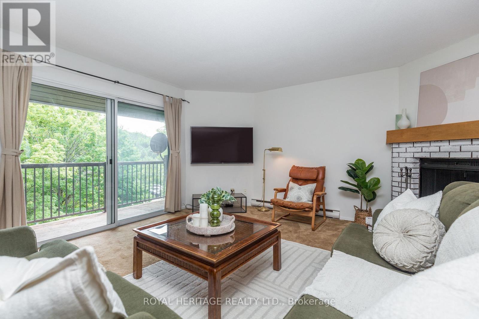 311 - 1102 Horseshoe Valley Road W, Oro-Medonte, Ontario  L4M 4Y8 - Photo 5 - S12472855