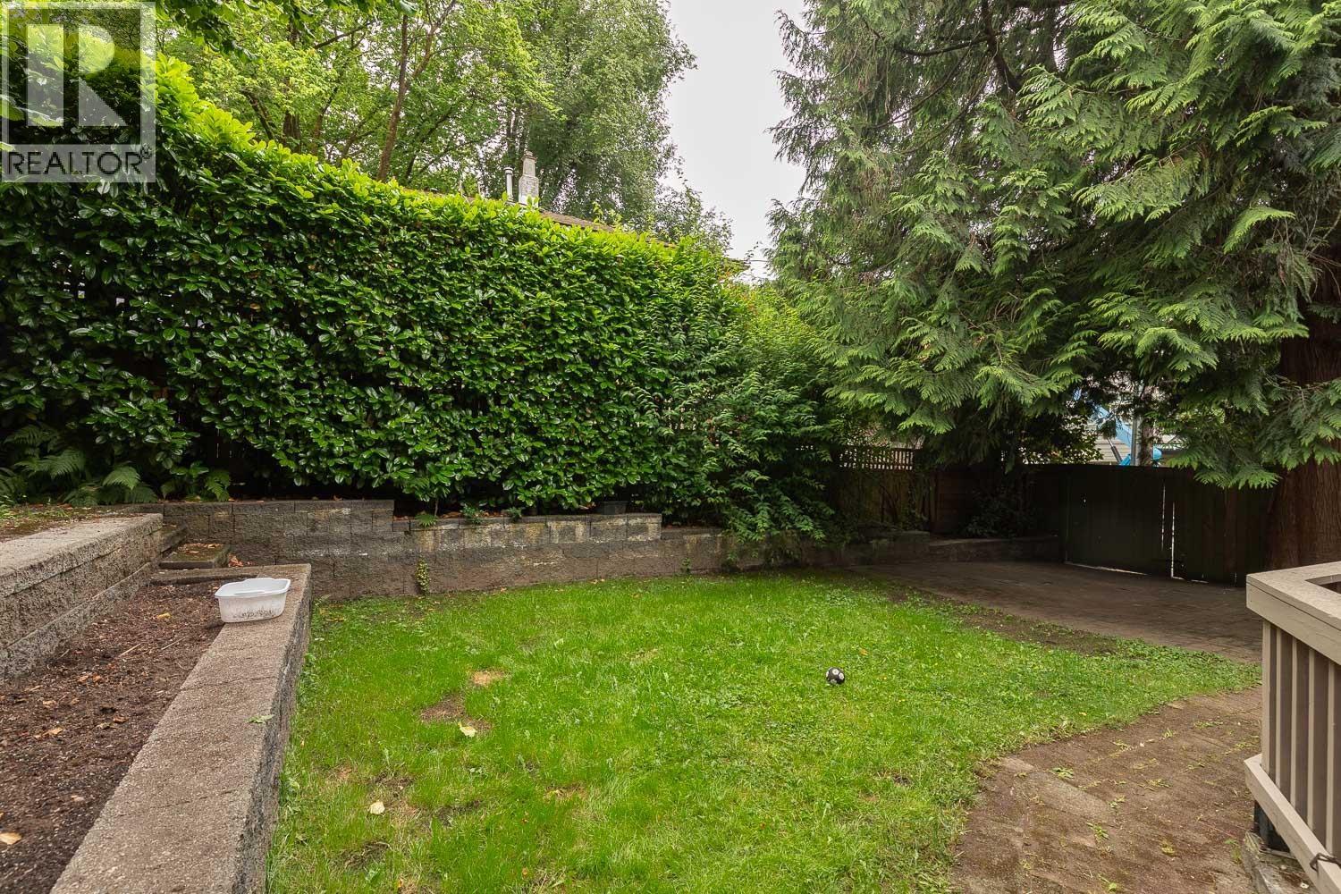 832 Salsbury Drive, Vancouver, British Columbia  V5L 4A2 - Photo 32 - R3021379