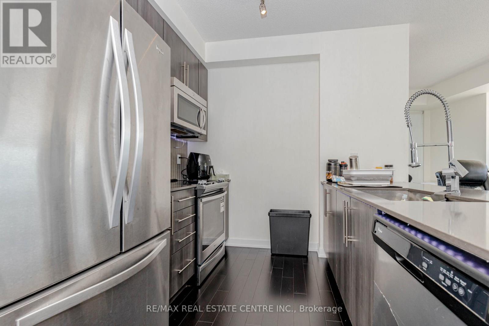 3402 - 510 Curran Place, Mississauga, Ontario  L5B 0J8 - Photo 13 - W12472860