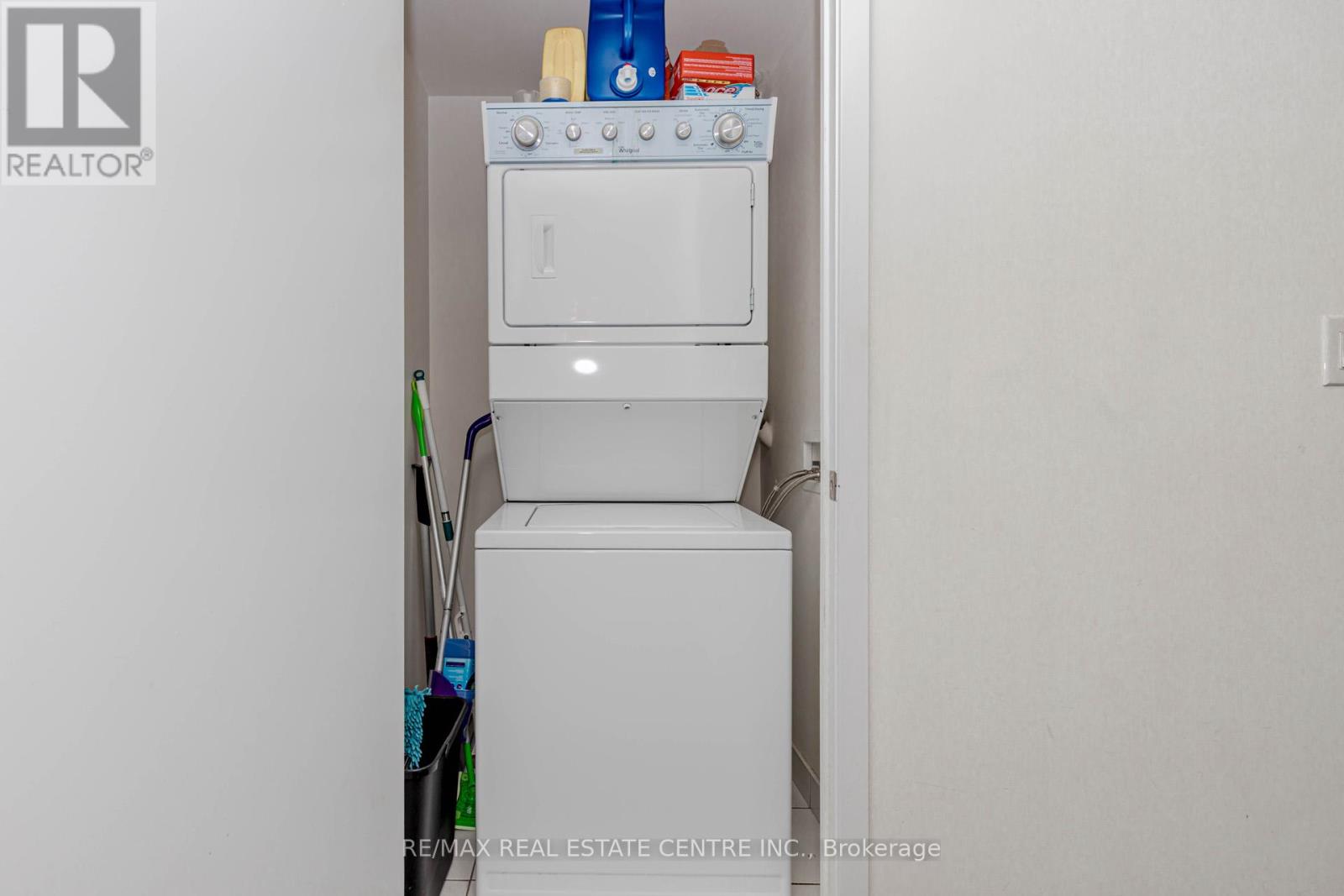 3402 - 510 Curran Place, Mississauga, Ontario  L5B 0J8 - Photo 26 - W12472860