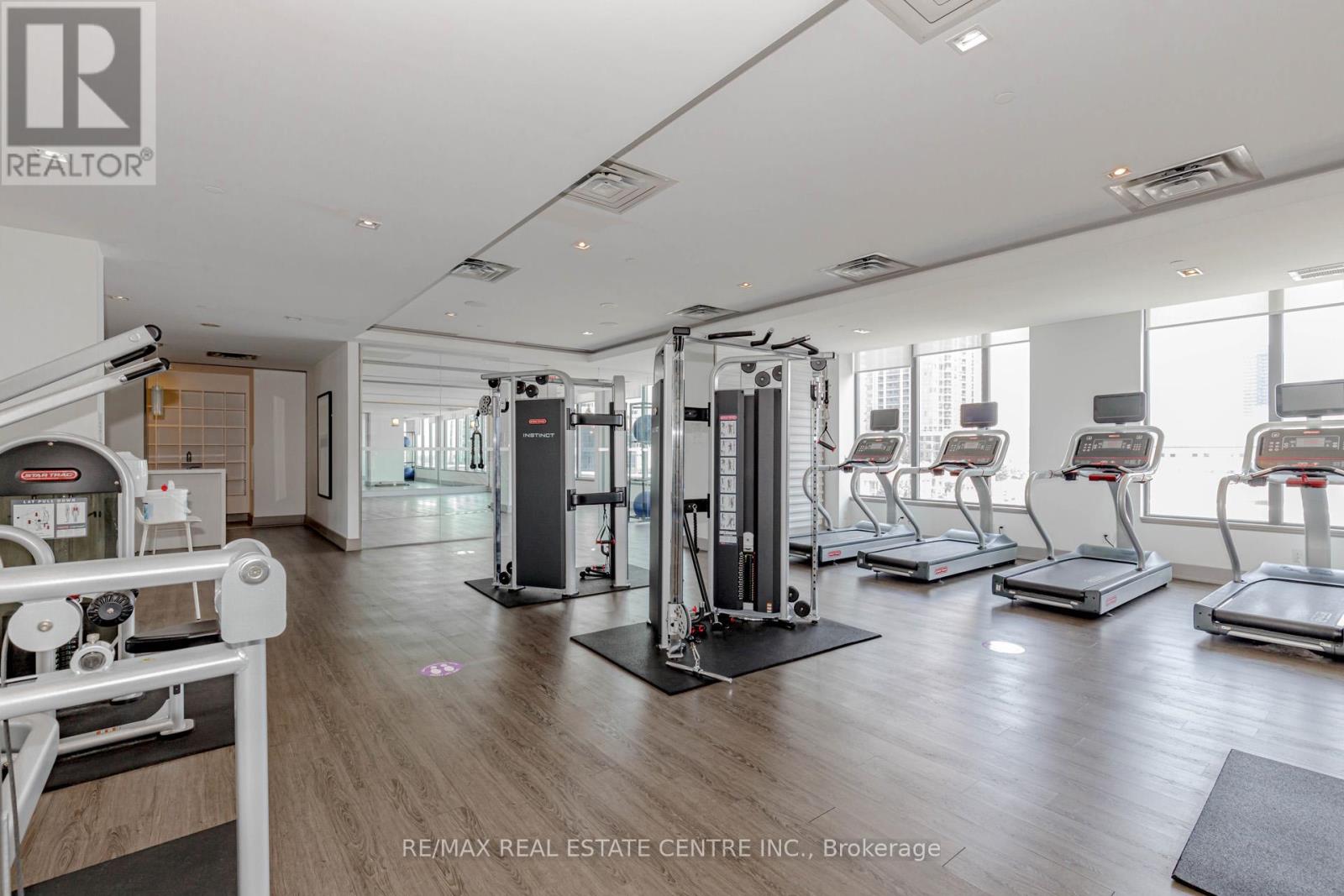 3402 - 510 Curran Place, Mississauga, Ontario  L5B 0J8 - Photo 31 - W12472860