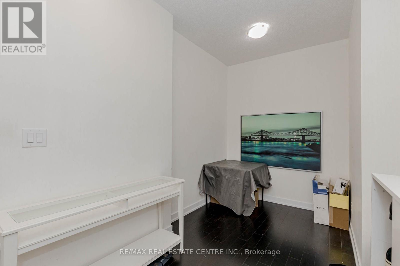3402 - 510 Curran Place, Mississauga, Ontario  L5B 0J8 - Photo 9 - W12472860