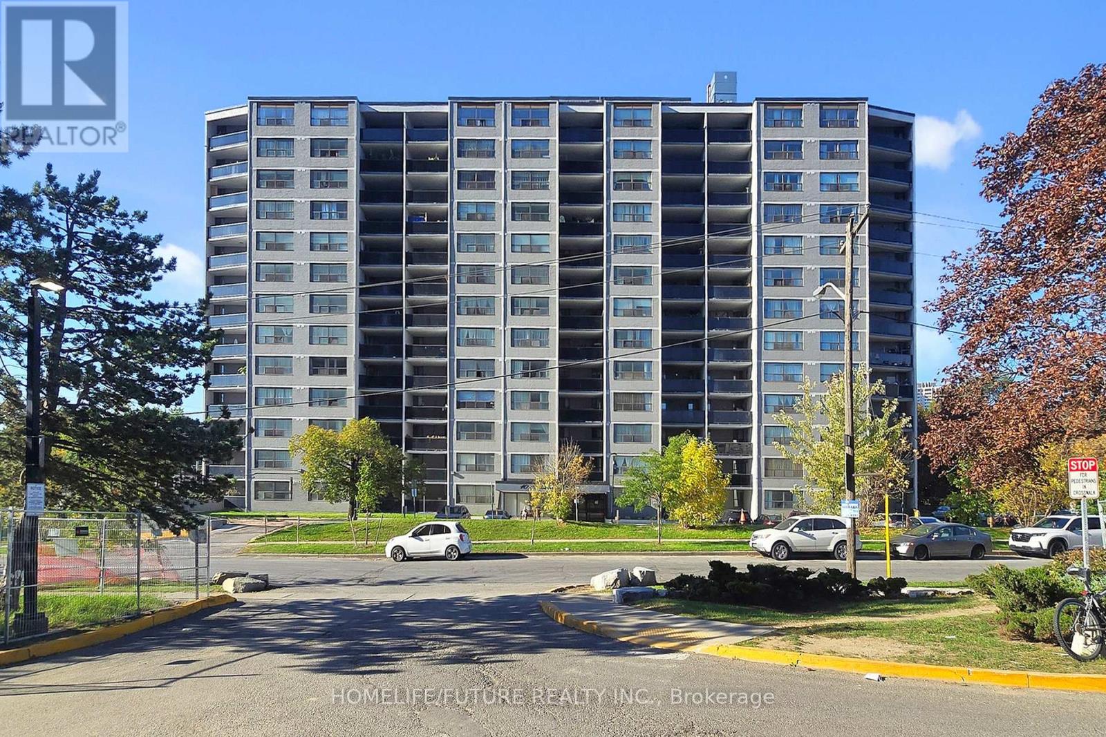 409 - 10 TOBERMORY DRIVE, Toronto, Ontario