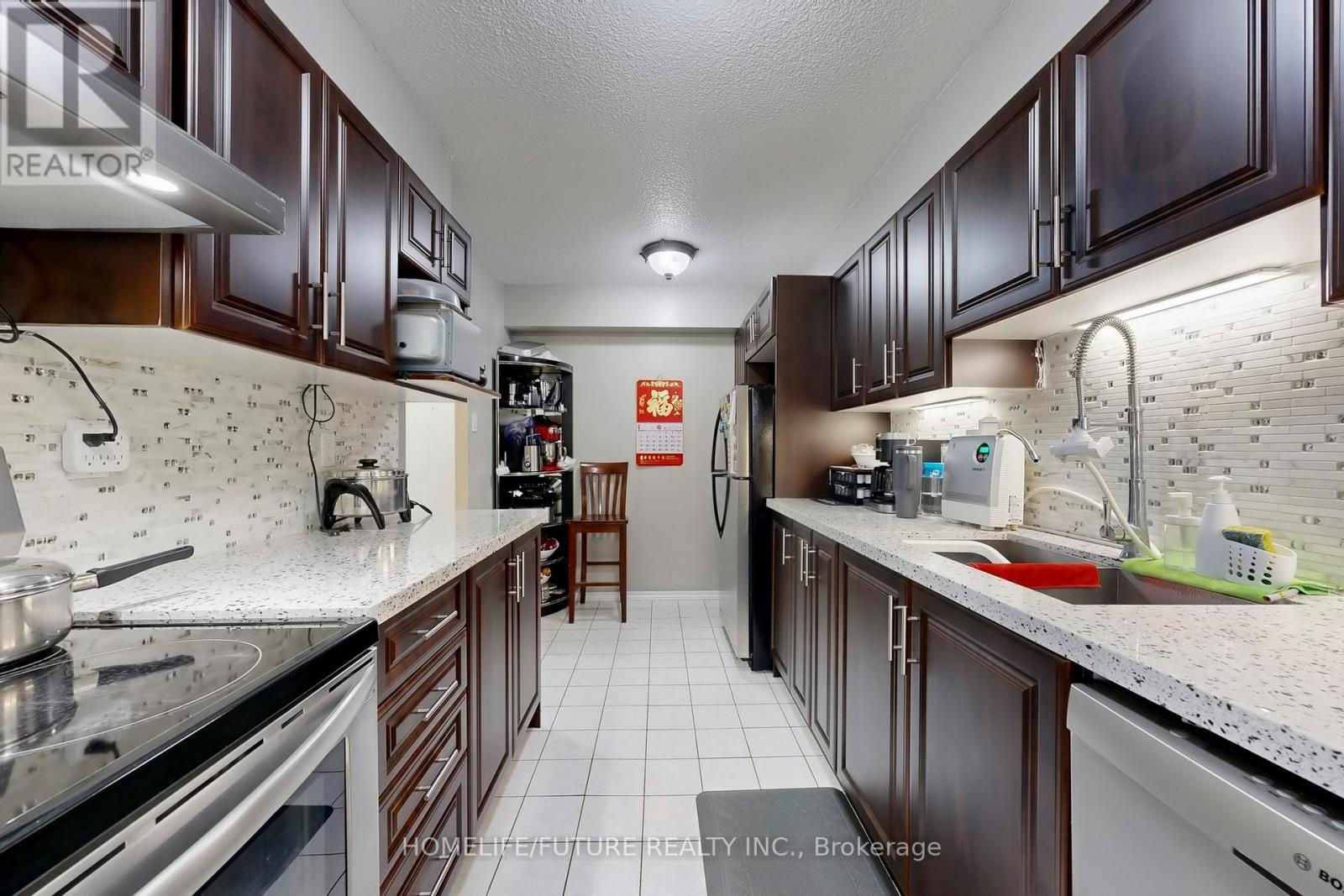 409 - 10 Tobermory Drive, Toronto (Black Creek), Ontario  M3N 2Y5 - Photo 26 - W12472861