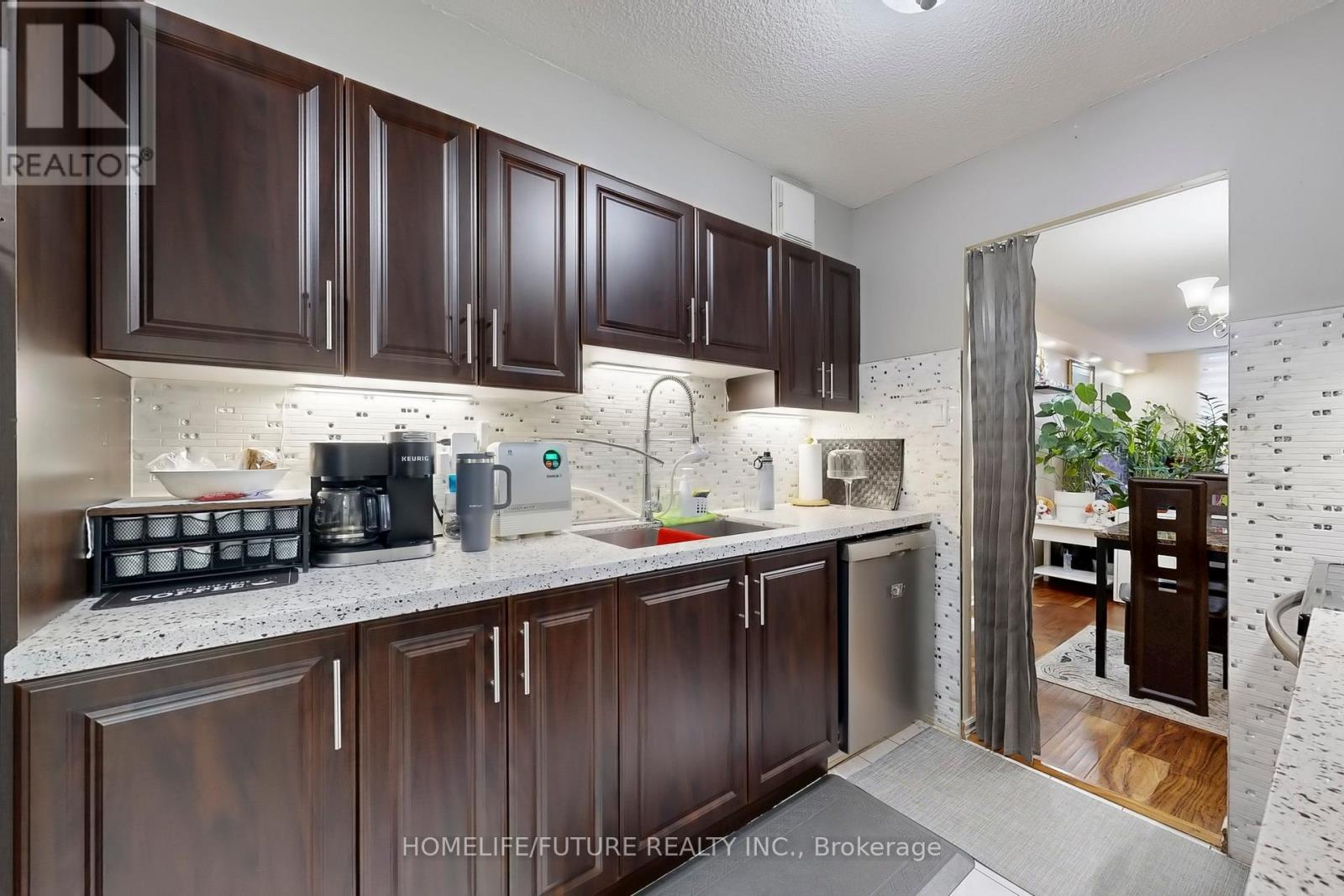 409 - 10 Tobermory Drive, Toronto (Black Creek), Ontario  M3N 2Y5 - Photo 29 - W12472861