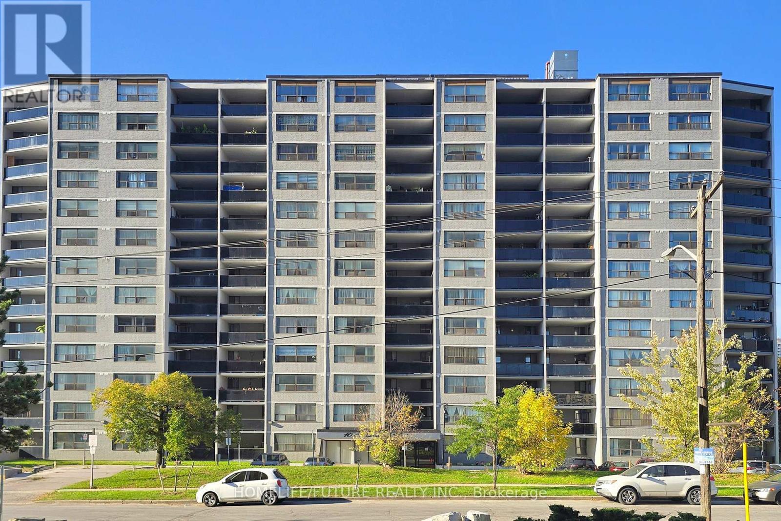 409 - 10 Tobermory Drive, Toronto (Black Creek), Ontario  M3N 2Y5 - Photo 4 - W12472861