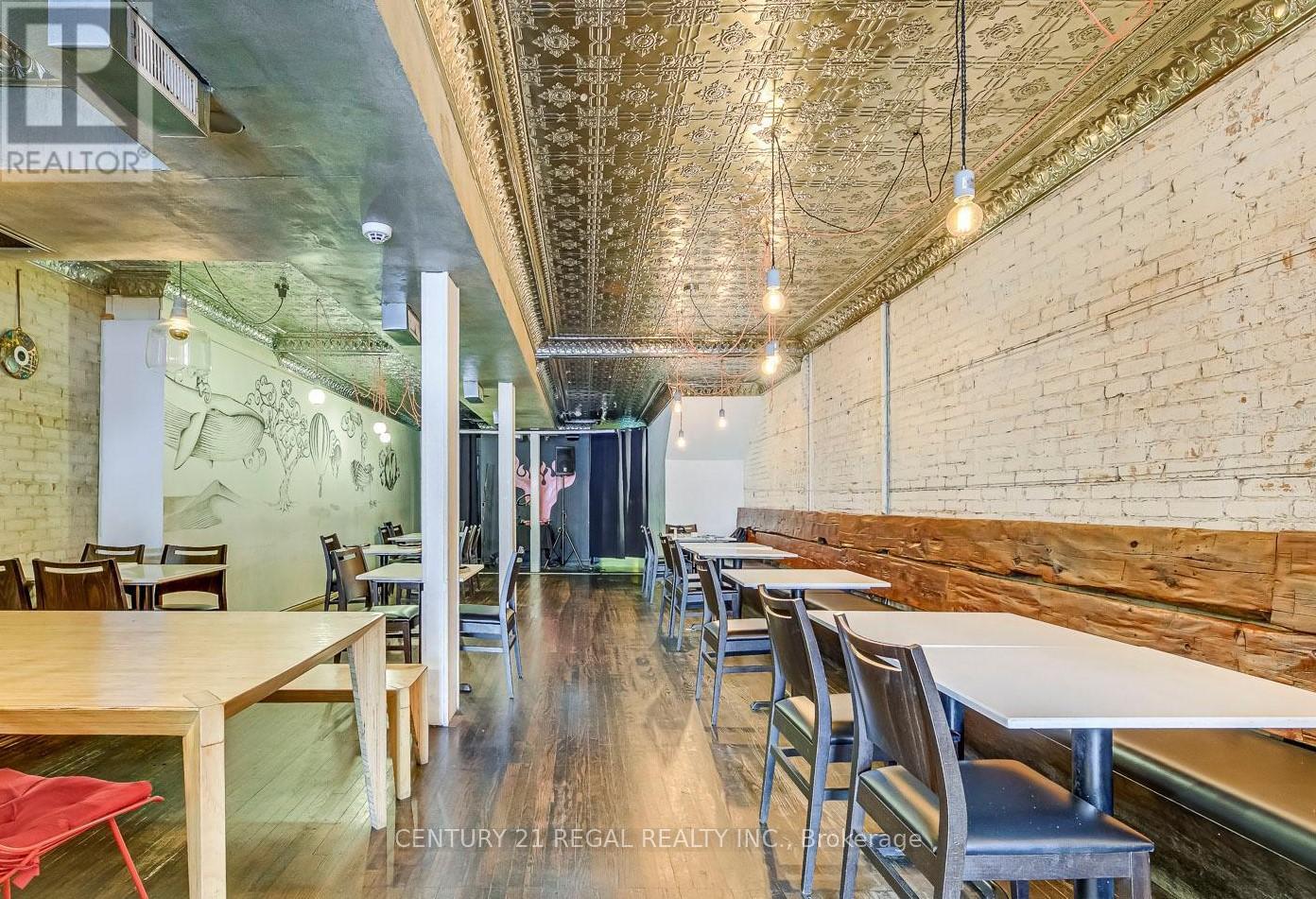 2197 Bloor Street W, Toronto, Ontario  M6S 1N2 - Photo 6 - W12472863