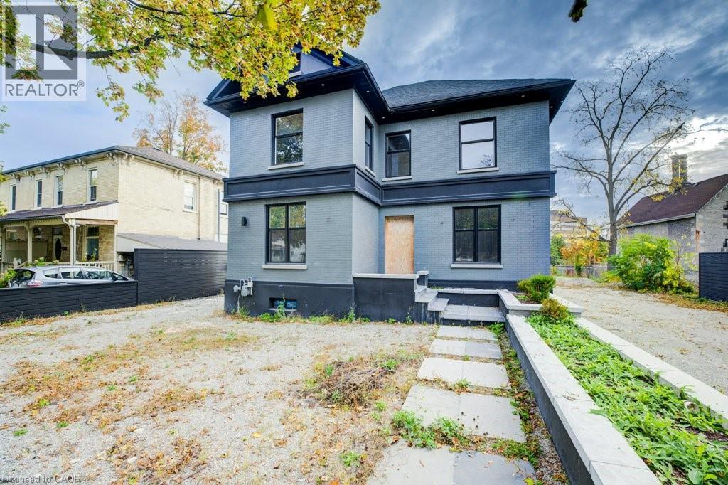 67 Grand Avenue N, Cambridge, Ontario  N1S 2L1 - Photo 3 - 40780634