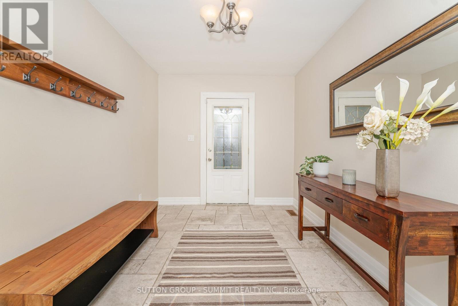 1175 Kane Road, Mississauga, Ontario  L5H 2M2 - Photo 4 - W12472680