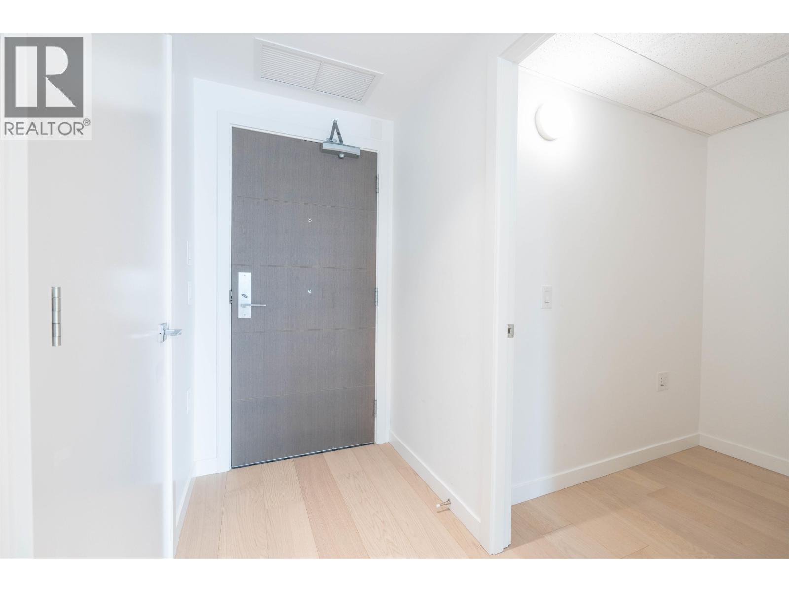 701 1688 Pullman Porter Street, Vancouver, British Columbia  V6A 0H3 - Photo 12 - R3060334