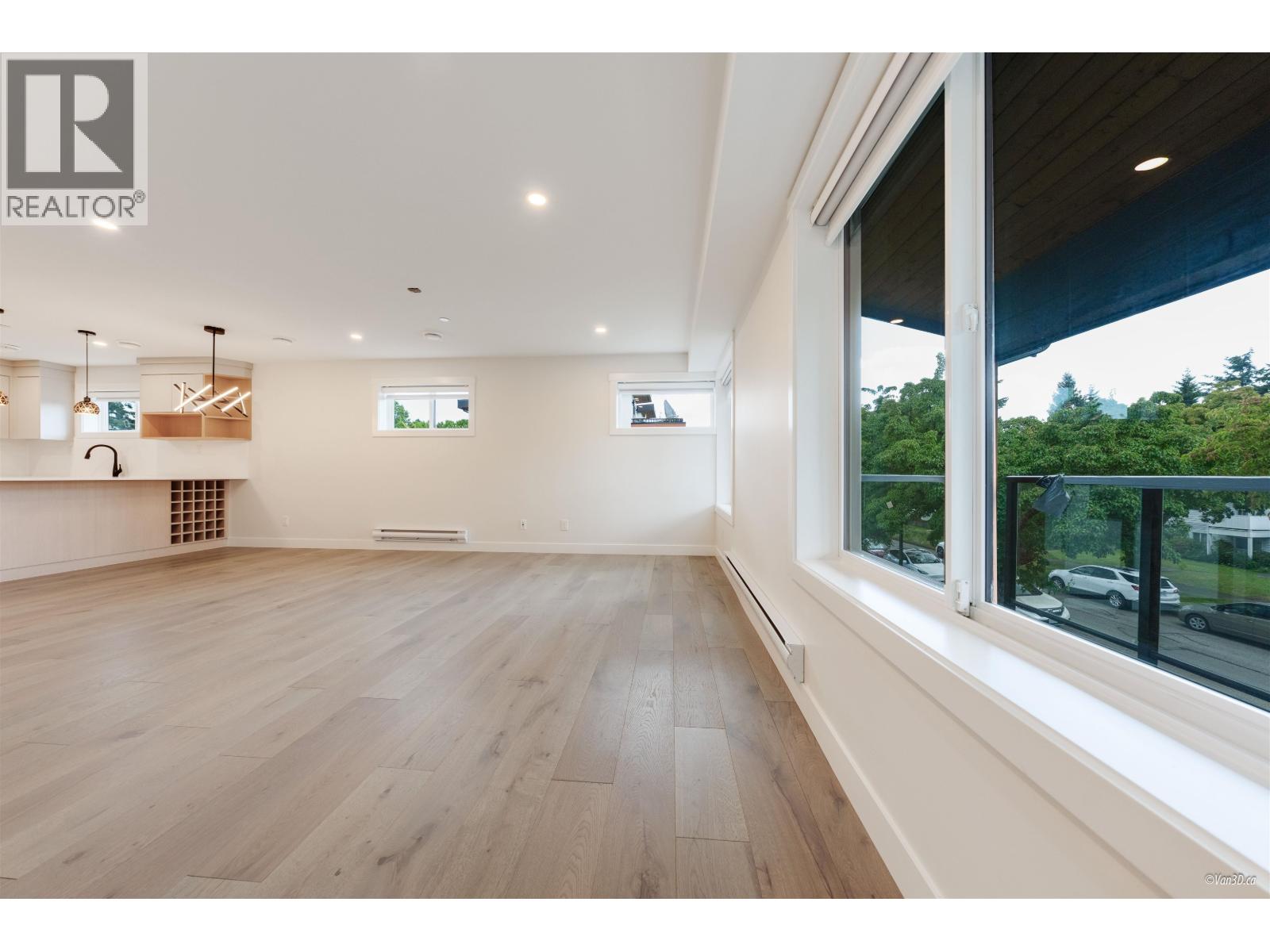 202 5092 Slocan Street, Vancouver, British Columbia  V5R 2A5 - Photo 3 - R3059915