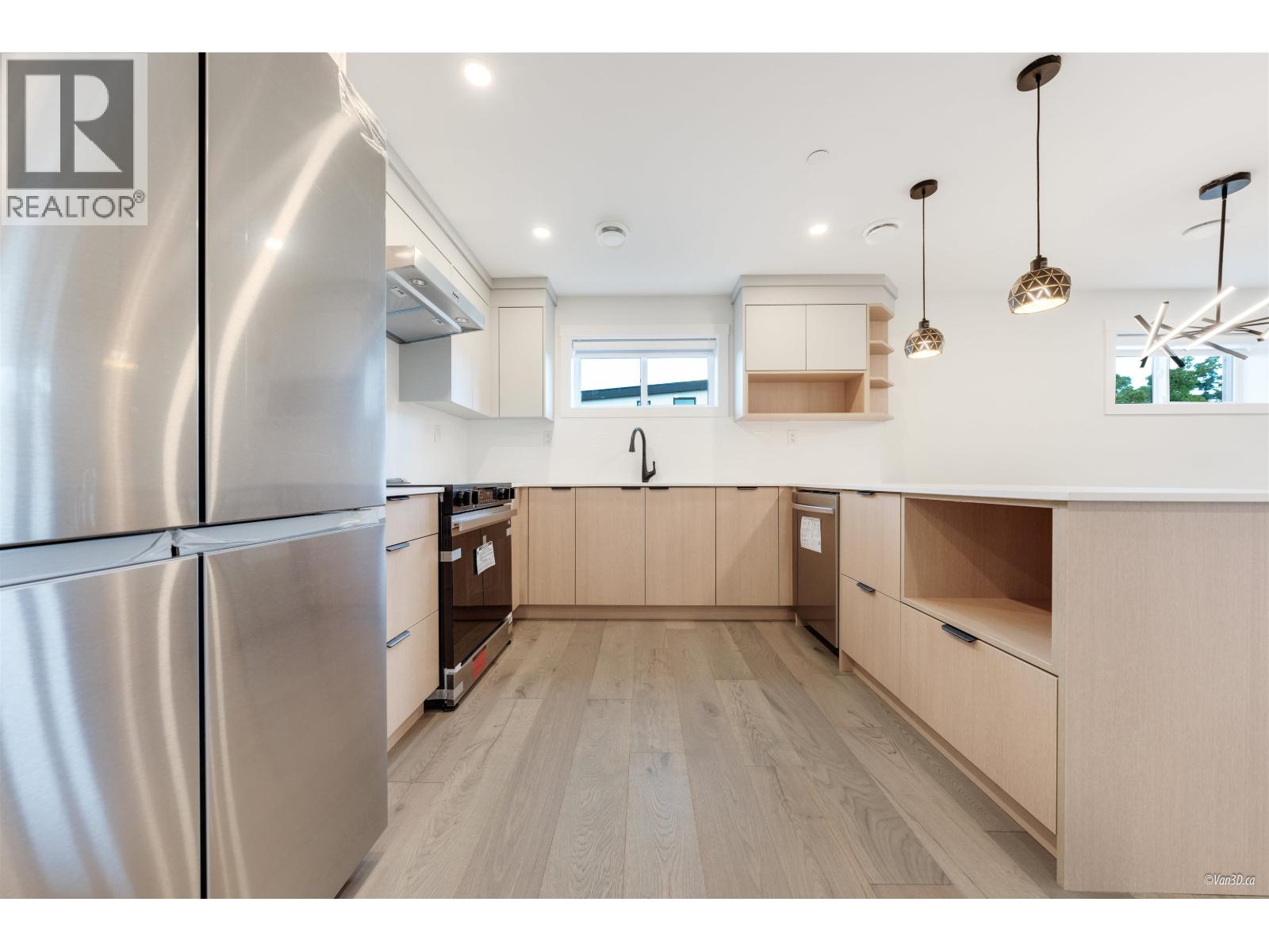 202 5092 Slocan Street, Vancouver, British Columbia  V5R 2A5 - Photo 5 - R3059915