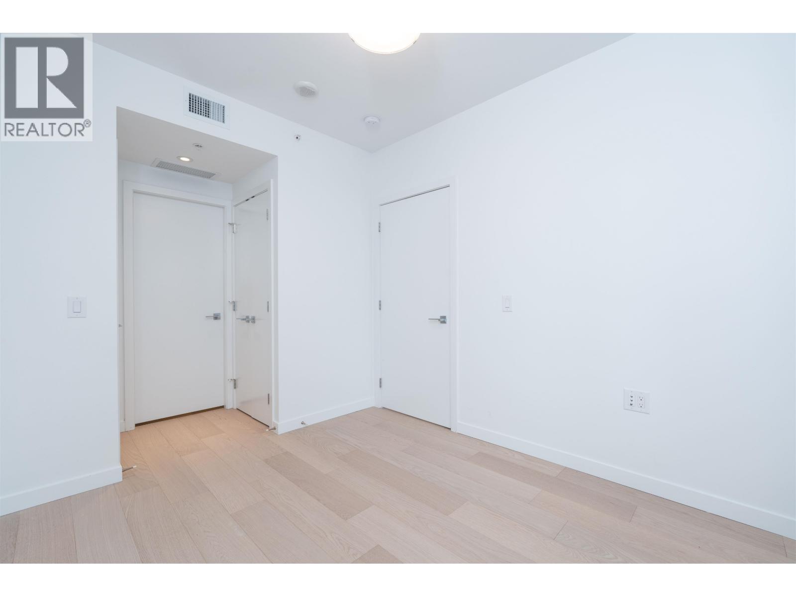 701 1688 Pullman Porter Street, Vancouver, British Columbia  V6A 0H3 - Photo 9 - R3060334
