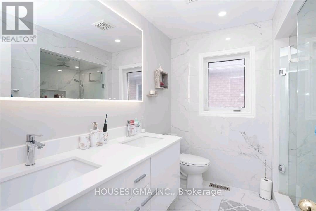 15 Silverado Trail, Vaughan, Ontario  L4H 1V7 - Photo 17 - N12471718