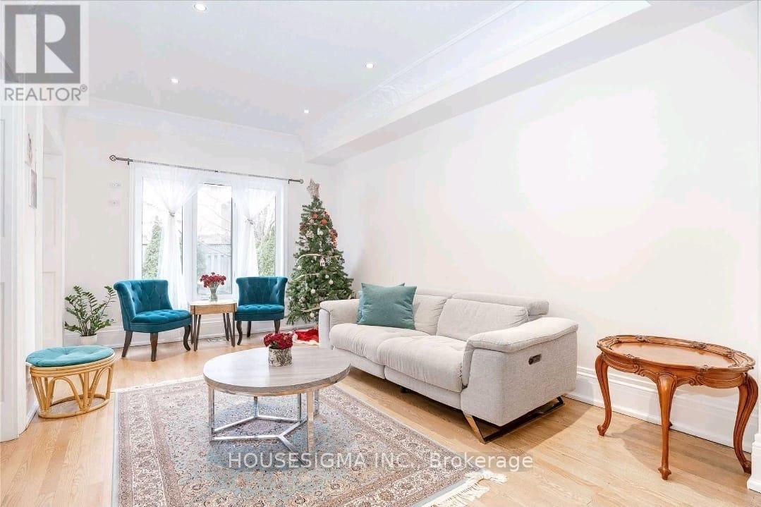 15 Silverado Trail, Vaughan, Ontario  L4H 1V7 - Photo 5 - N12471718