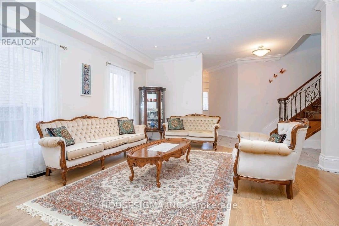 15 Silverado Trail, Vaughan, Ontario  L4H 1V7 - Photo 6 - N12471718