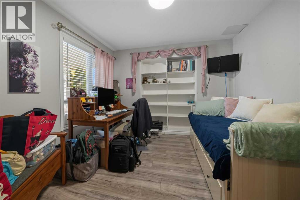 65 Asmundsen Avenue, Red Deer, Alberta  T4R 2X6 - Photo 30 - A2262580