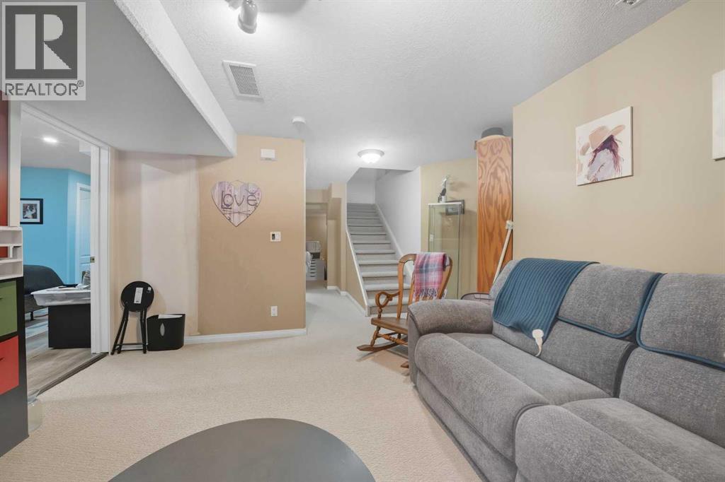 65 Asmundsen Avenue, Red Deer, Alberta  T4R 2X6 - Photo 29 - A2262580