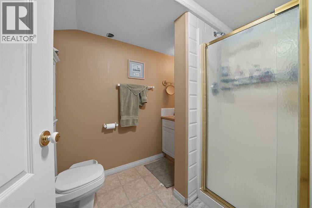 65 Asmundsen Avenue, Red Deer, Alberta  T4R 2X6 - Photo 25 - A2262580