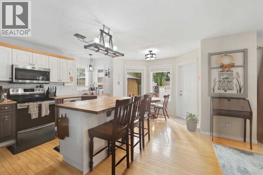 65 Asmundsen Avenue, Red Deer, Alberta  T4R 2X6 - Photo 11 - A2262580