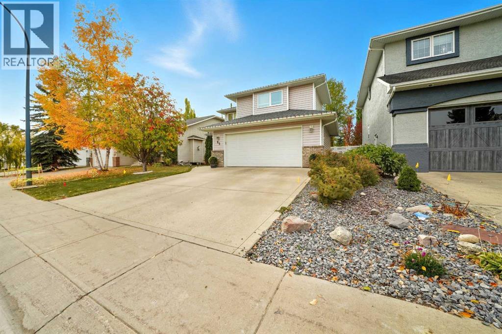 65 Asmundsen Avenue, Red Deer, Alberta  T4R 2X6 - Photo 2 - A2262580