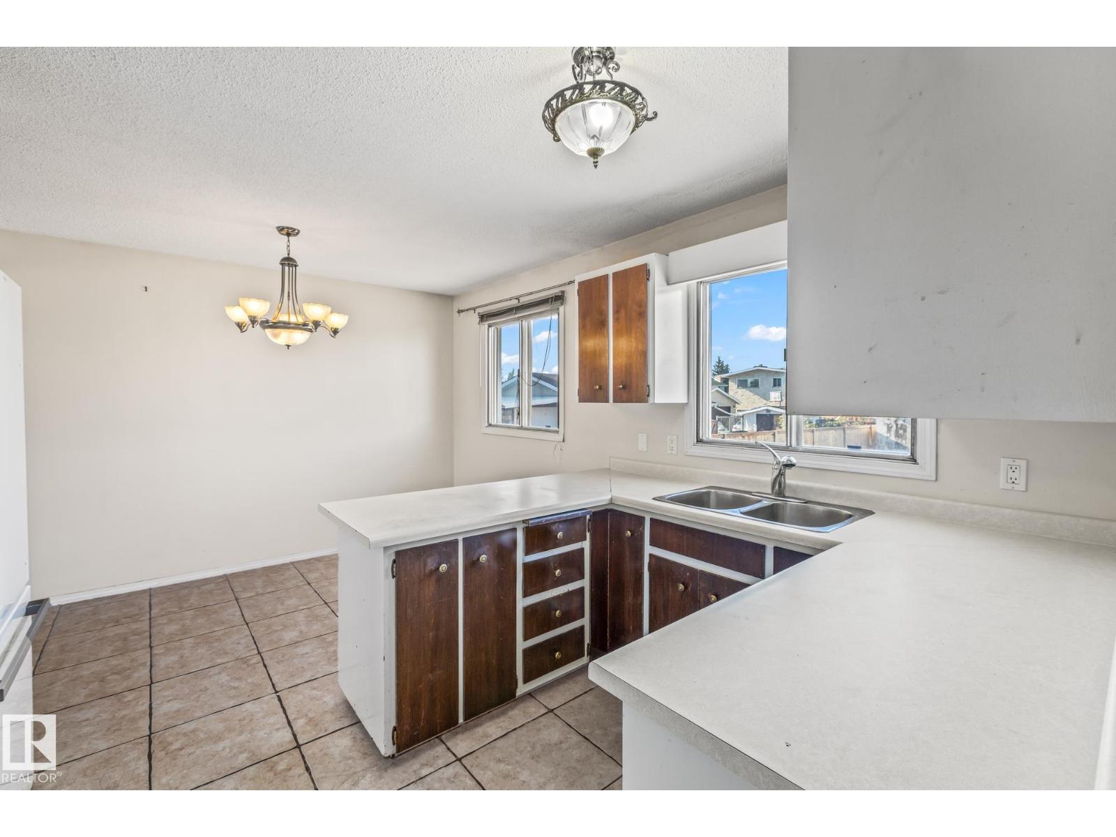 15124 95 St Nw, Edmonton, Alberta  T5E 3Z5 - Photo 10 - E4462882