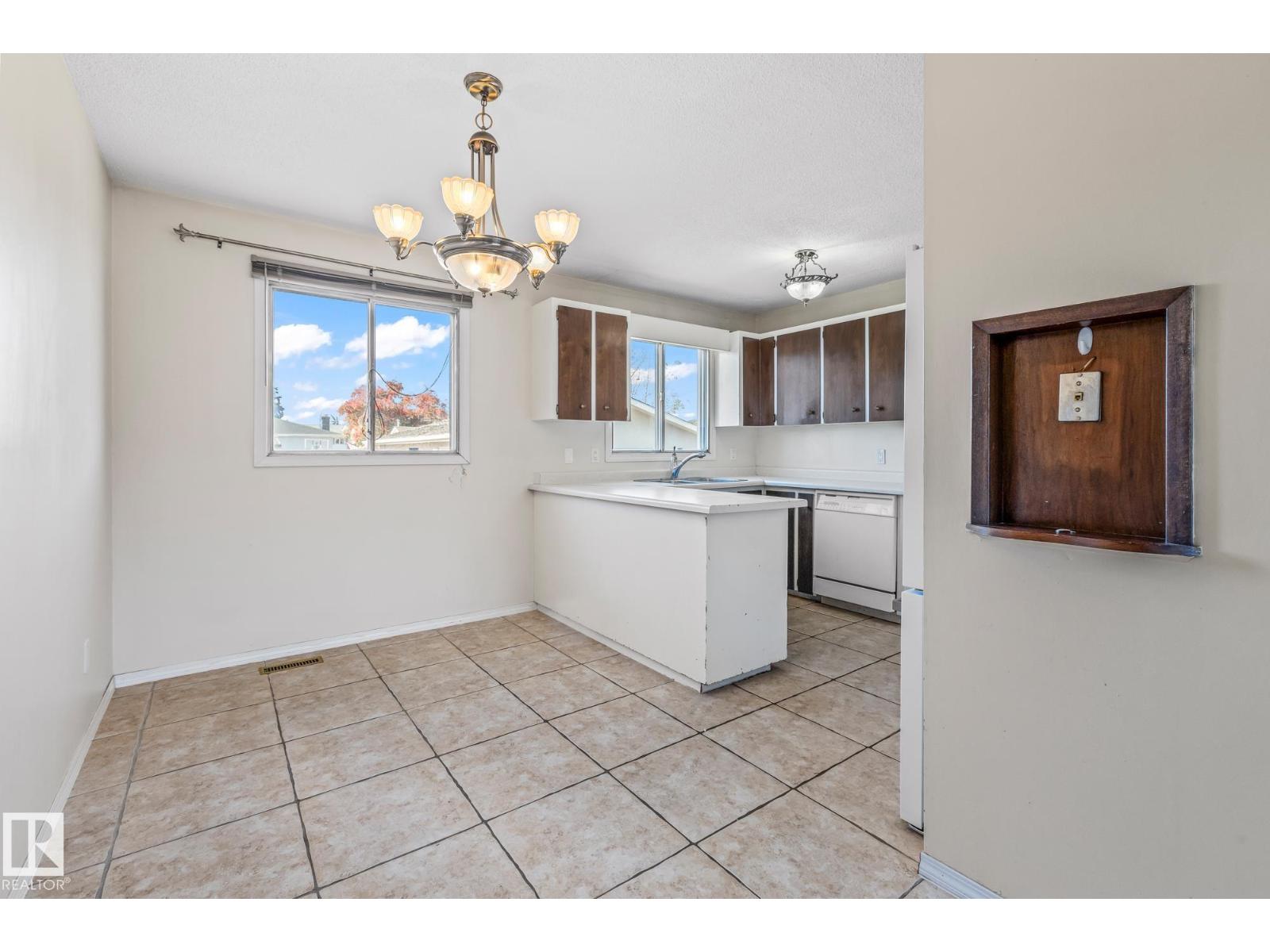 15124 95 St Nw, Edmonton, Alberta  T5E 3Z5 - Photo 13 - E4462882