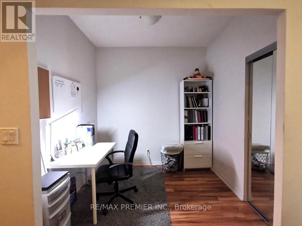 1805 - 500 Sherbourne Street, Toronto, Ontario  M4X 1L1 - Photo 5 - C12472870
