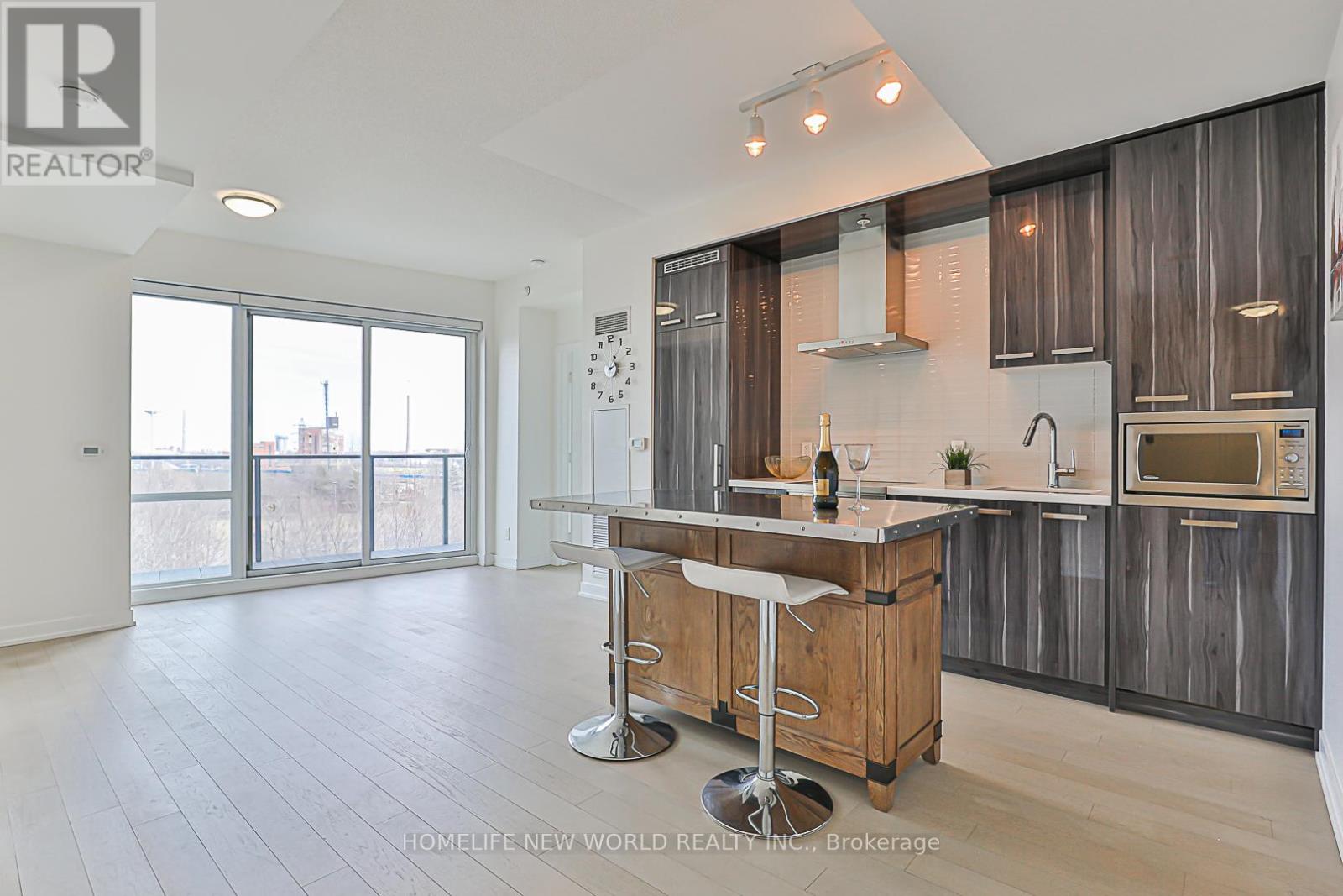 S501 - 120 Bayview Avenue, Toronto, Ontario  M5A 0G4 - Photo 5 - C12472874