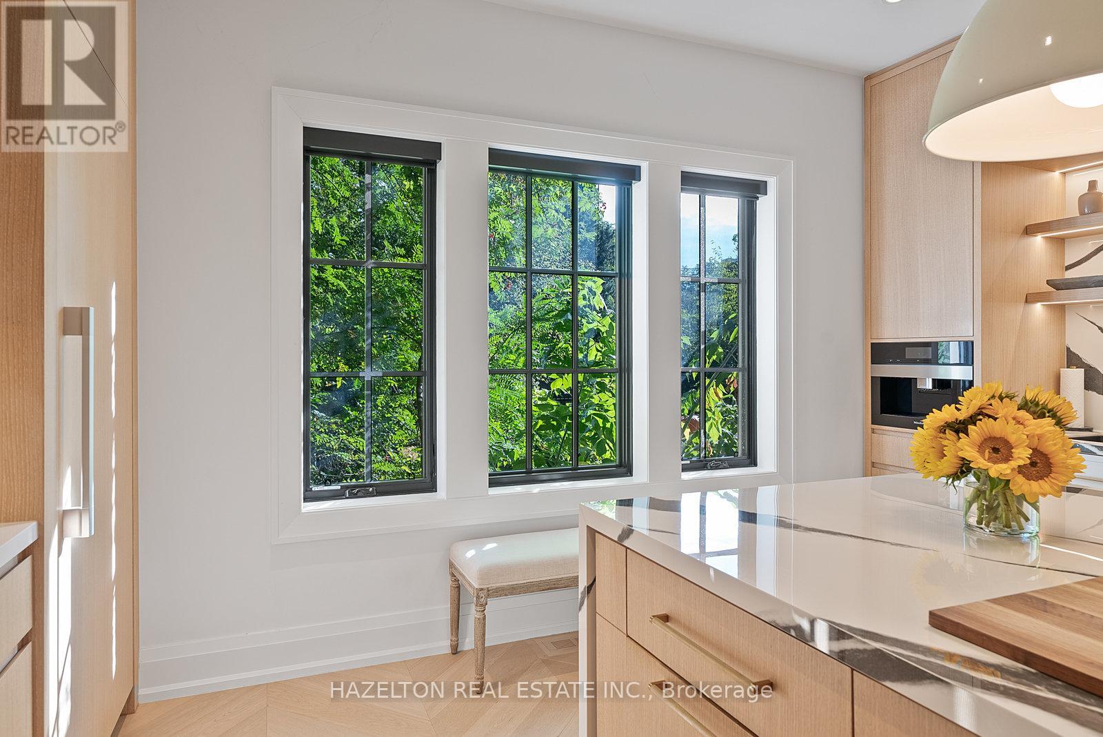 62 Maple Avenue, Toronto, Ontario  M4W 2T7 - Photo 13 - C12472876