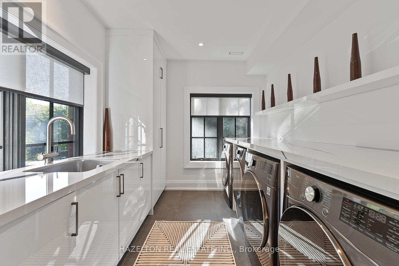 62 Maple Avenue, Toronto, Ontario  M4W 2T7 - Photo 33 - C12472876