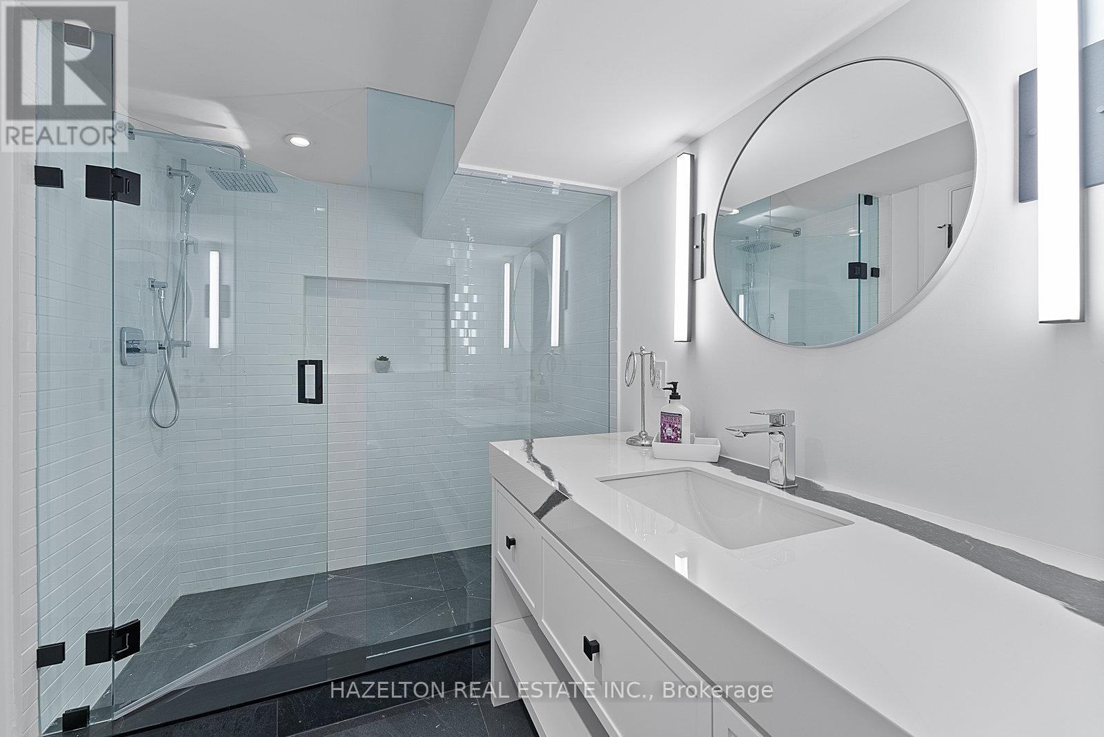 62 Maple Avenue, Toronto, Ontario  M4W 2T7 - Photo 45 - C12472876