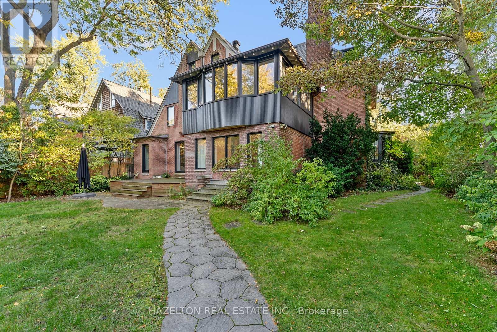 62 Maple Avenue, Toronto, Ontario  M4W 2T7 - Photo 46 - C12472876