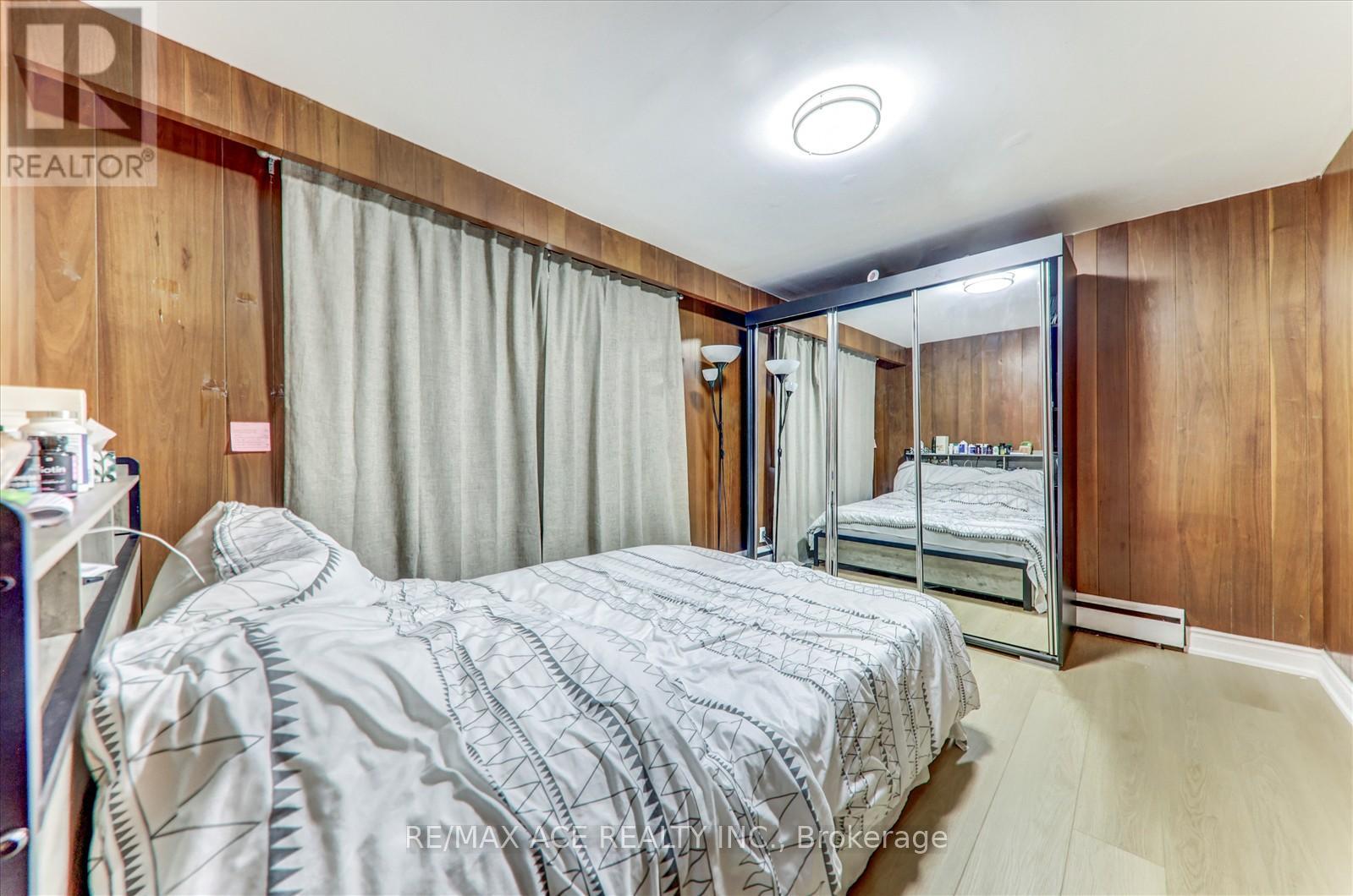 77 Perivale Crescent, Toronto (Bendale), Ontario  M1J 2C4 - Photo 25 - E12472875