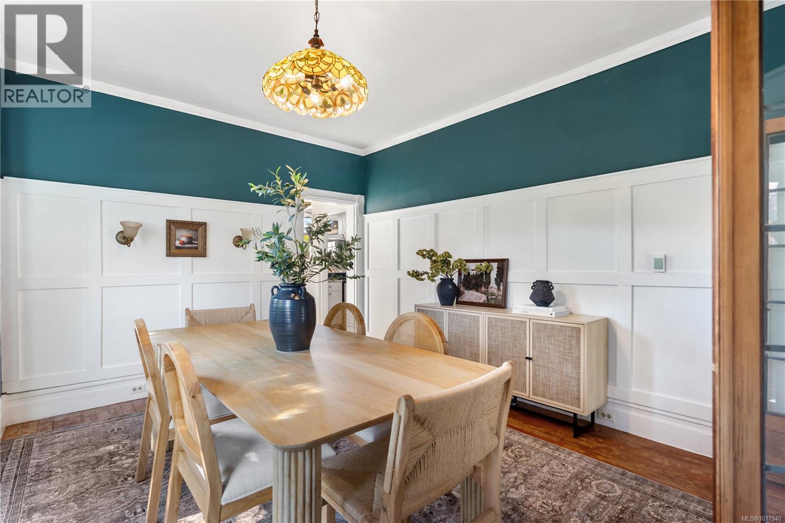 1726 Stanley Ave, Victoria, British Columbia  V8R 3W8 - Photo 12 - 1017940