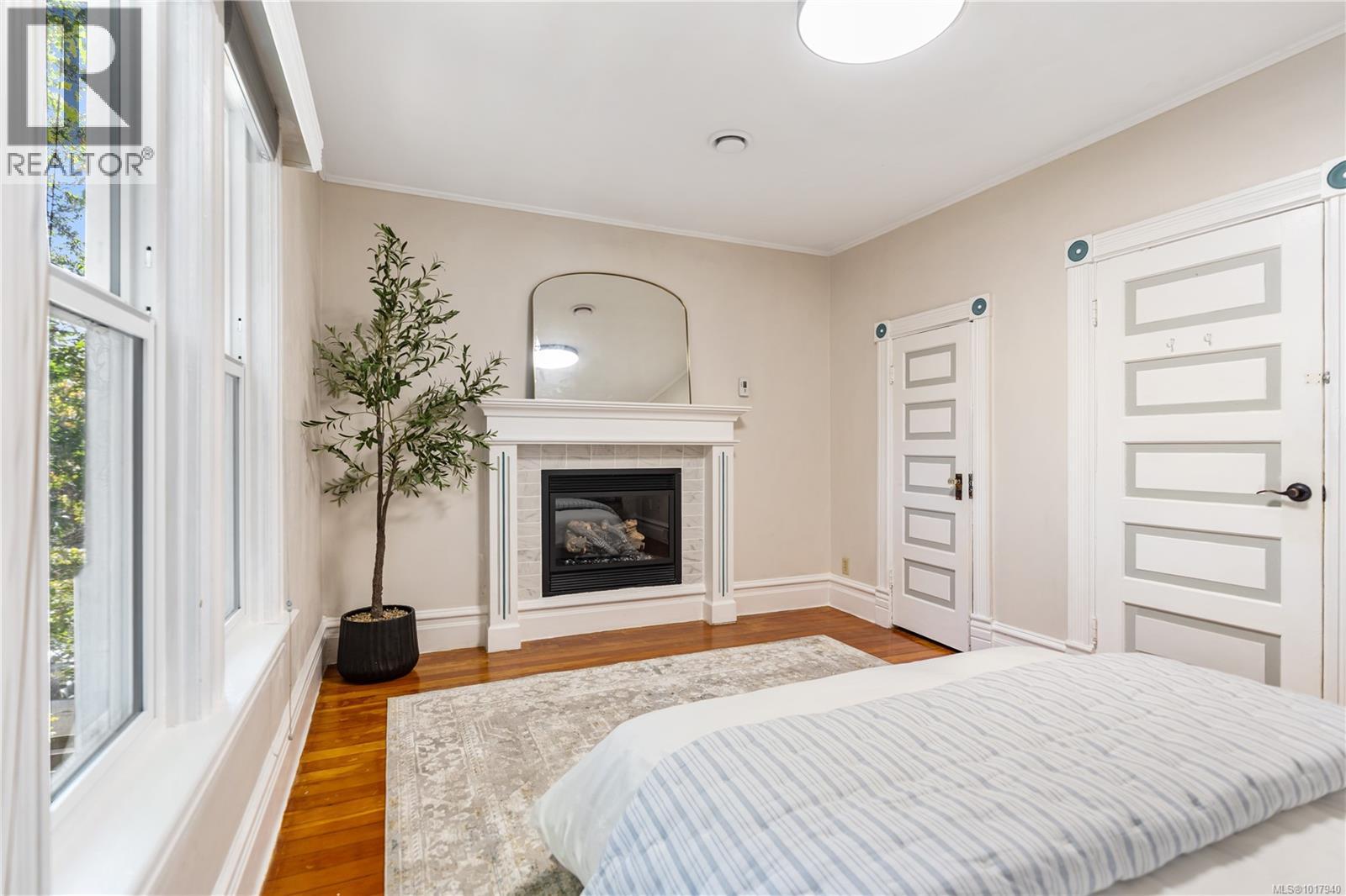 1726 Stanley Ave, Victoria, British Columbia  V8R 3W8 - Photo 19 - 1017940