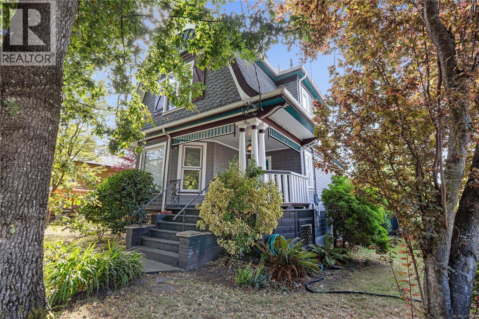 1726 Stanley Ave, Victoria, British Columbia  V8R 3W8 - Photo 39 - 1017940