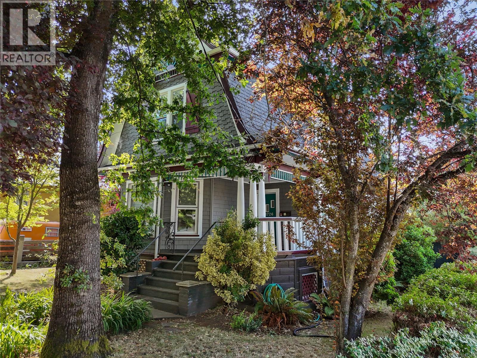 1726 Stanley Ave, Victoria, British Columbia  V8R 3W8 - Photo 43 - 1017940