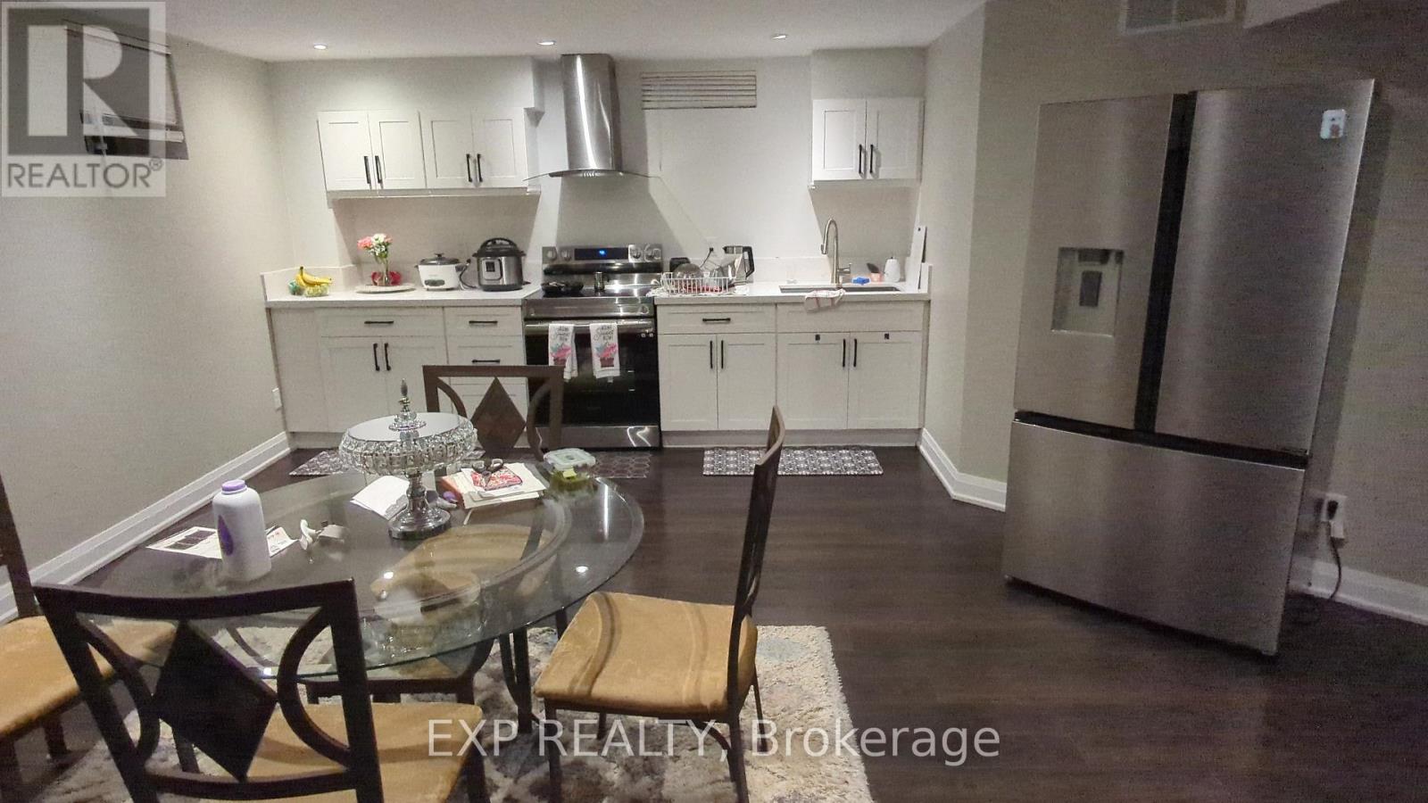 25 Ladder Crescent, East Gwillimbury (Sharon), Ontario  L9N 0N8 - Photo 36 - N12472885