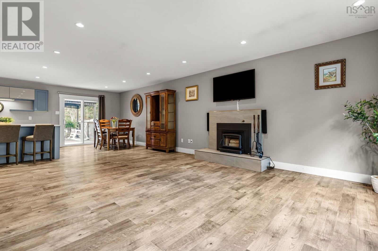 79 Ridge Avenue, Waverley, Nova Scotia  B2R 1G4 - Photo 11 - 202525910