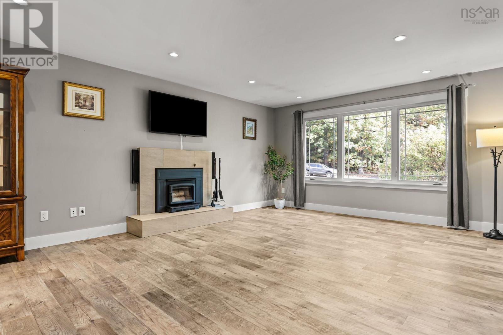 79 Ridge Avenue, Waverley, Nova Scotia  B2R 1G4 - Photo 12 - 202525910