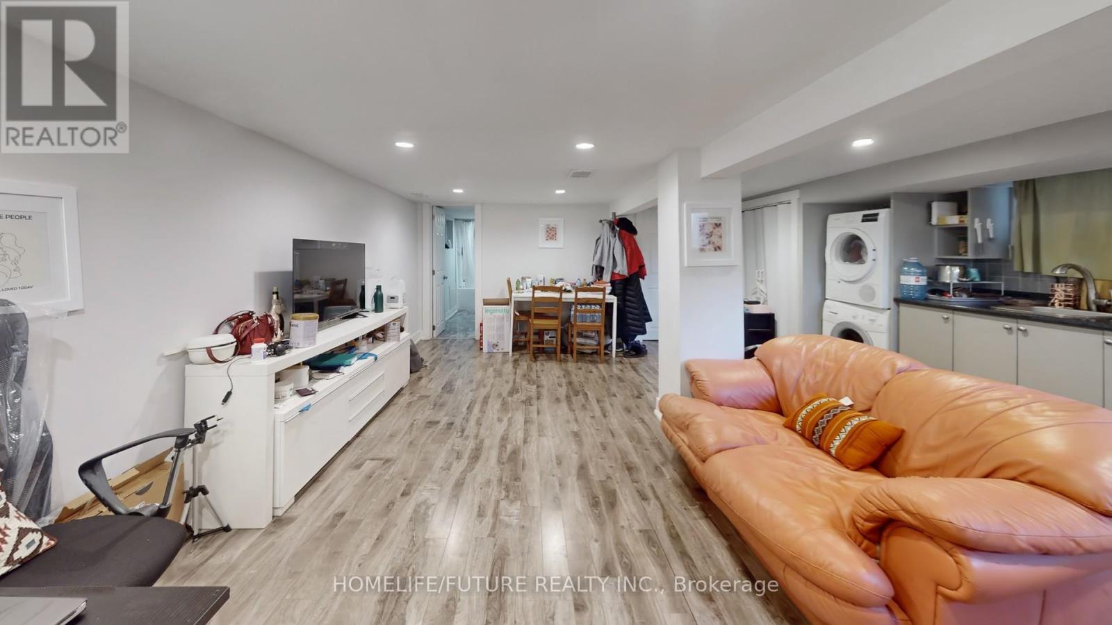 82 Heman Street, Toronto (Mimico), Ontario  M8V 1X5 - Photo 16 - W12472871