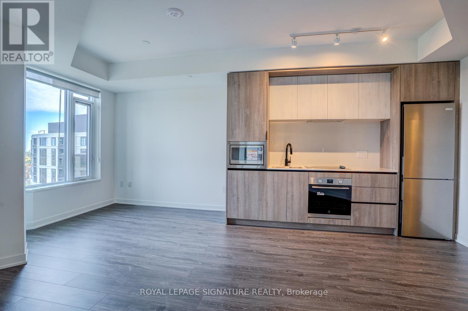 1001 - 2495 Eglinton Avenue, Mississauga, Ontario  L5M 2T2 - Photo 15 - W12472886