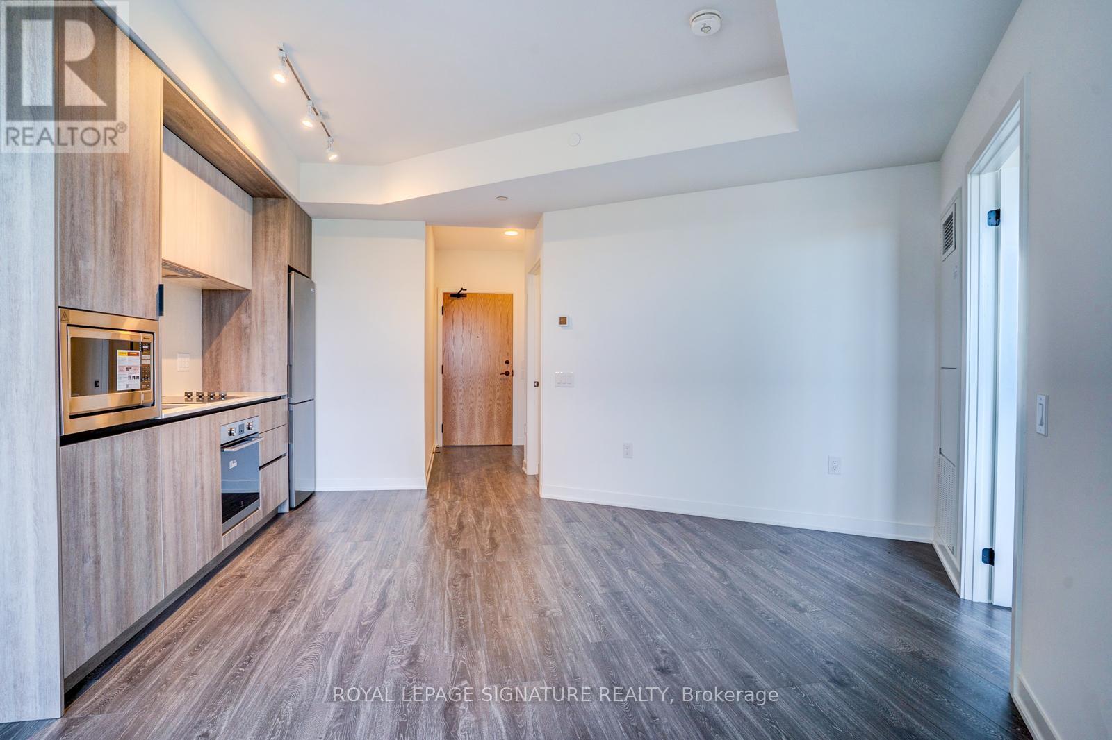 1001 - 2495 Eglinton Avenue, Mississauga, Ontario  L5M 2T2 - Photo 19 - W12472886