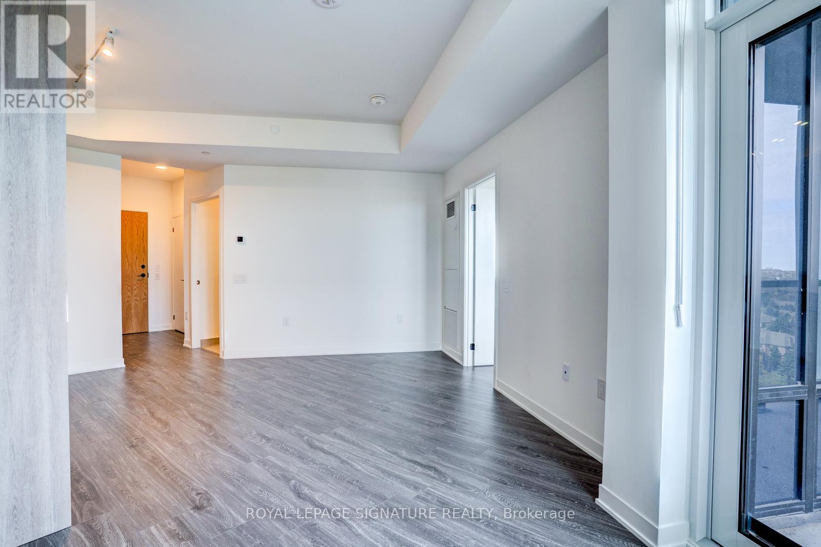 1001 - 2495 Eglinton Avenue, Mississauga, Ontario  L5M 2T2 - Photo 20 - W12472886