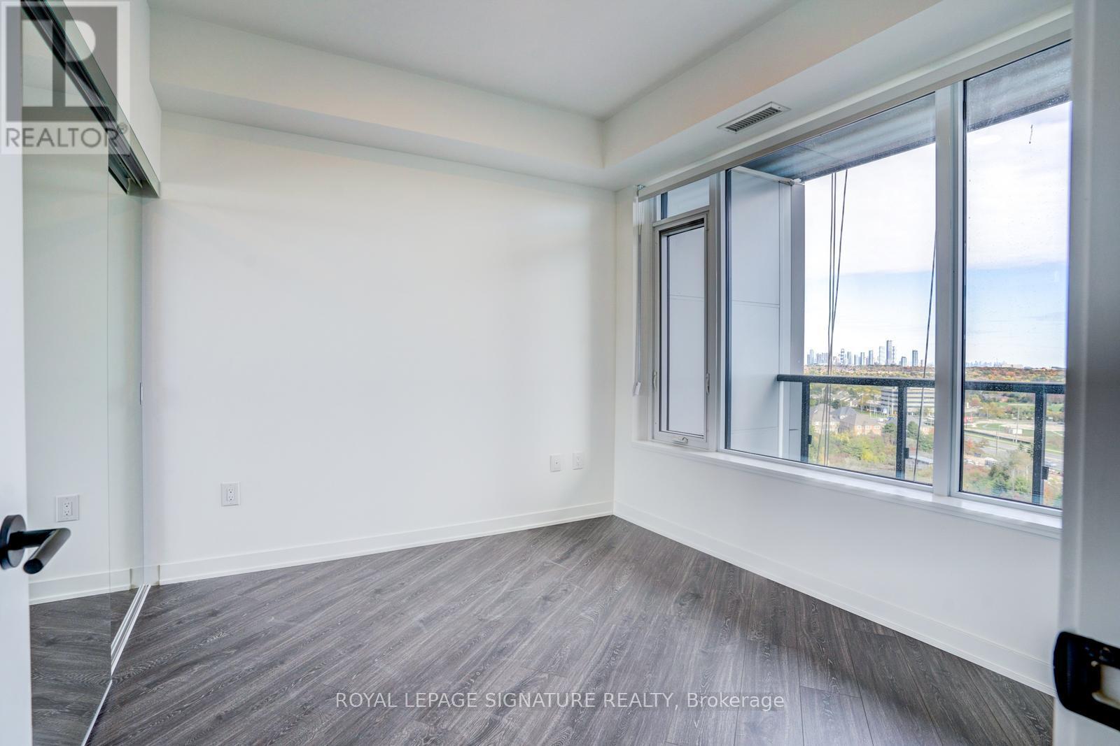 1001 - 2495 Eglinton Avenue, Mississauga, Ontario  L5M 2T2 - Photo 26 - W12472886
